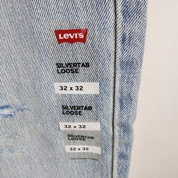 Levi's Silvertab Loose Fit Distressed Light Blue Jeans Mens Size 32x32 NWT - Picture 15 of 16
